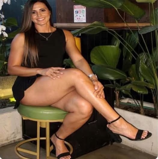 ¿Qué significa cuando una mujer cruza las piernas? El lenguaje corporal detrás de este gesto