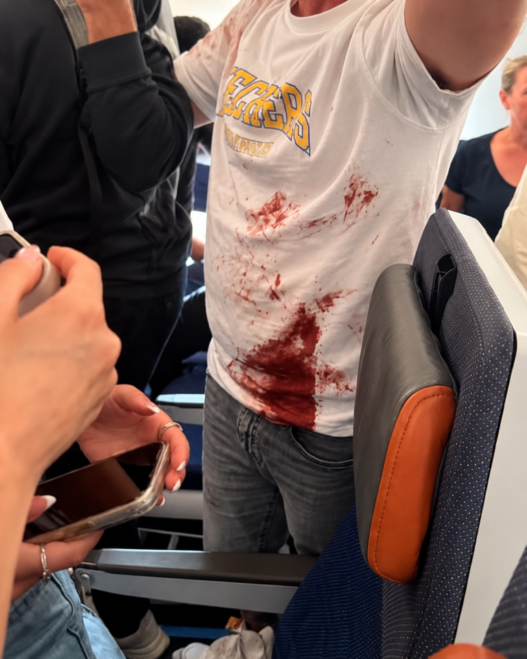 INTENTO DE SECUESTRO EN VUELO DE FLYDUBAI TERMINA CON ATERRIZAJE DE EMERGENCIA EN ARABIA SAUDITA